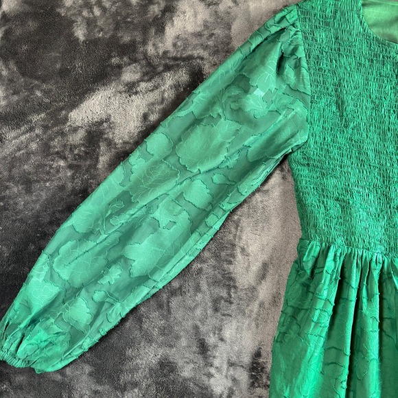 Emerald Green Smocked Bodice Tiered Maxi Dress Long Sleeve Lace Overlay - Picture 6 of 8
